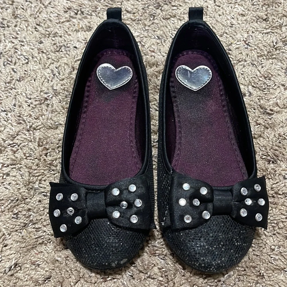 H&M Girl Black Sparkly Shoes Size 11.5